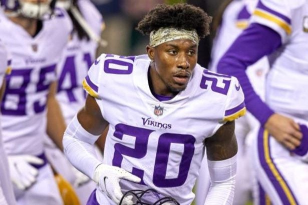 Jeff Gladney Died In Car Accident