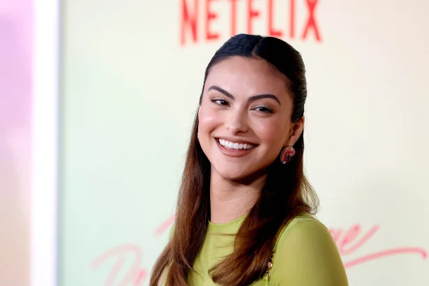 camila mendes