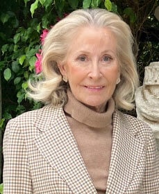 Mia Martin and the Standards That Define a Serious Literary Career in Palm Beach